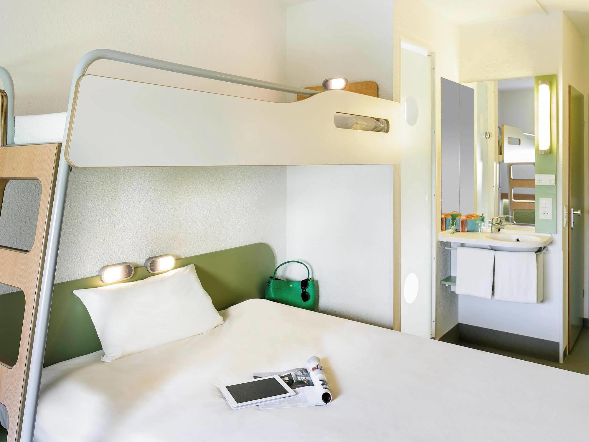Ibis Brignoles Provence Verte Zewnętrze zdjęcie